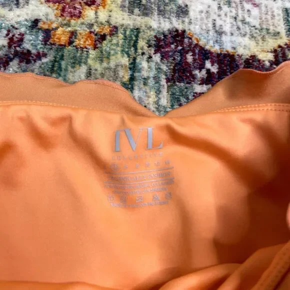 IVL Collective Orange Workout Set - Picture 2 of 8